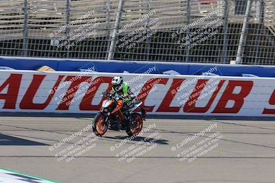media/Aug-27-2022-Fastrack Riders (Sat) [[c588535105]]/Level 1/Session 1 Start Finish/